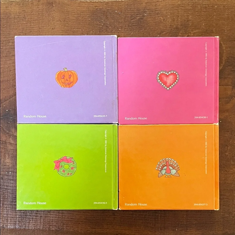 Vintage Strawberry Shortcake Holiday Library 4 Book Set - Picture 3 of 7